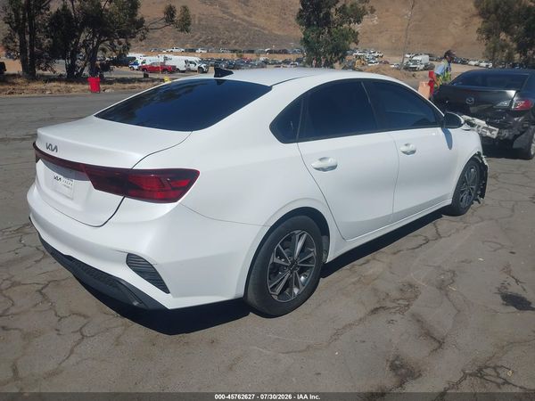 2023 KIA FORTE LXS
