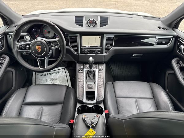 2015 PORSCHE MACAN S