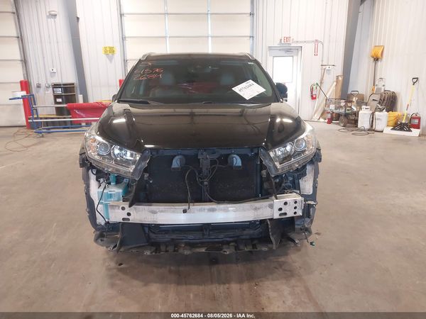 2017 TOYOTA HIGHLANDER LIMITED