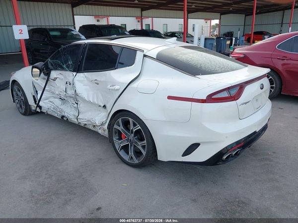 2019 KIA STINGER GT2