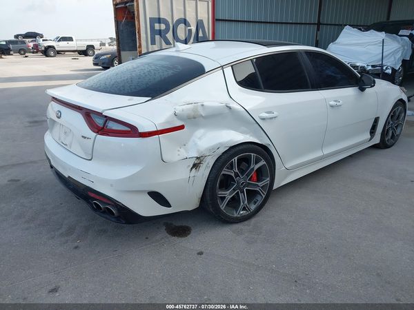 2019 KIA STINGER GT2