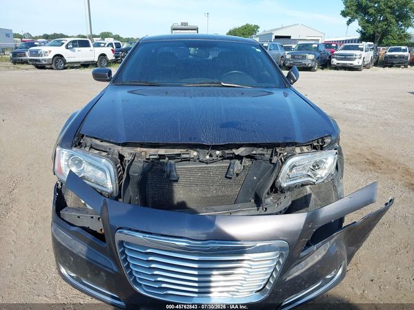 2013 CHRYSLER 300 MOTOWN