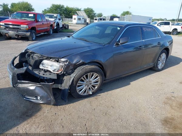 2013 CHRYSLER 300 MOTOWN