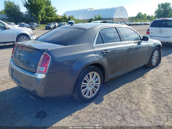 2013 CHRYSLER 300 MOTOWN