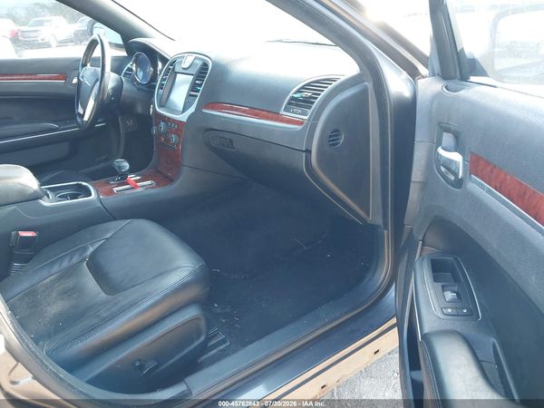 2013 CHRYSLER 300 MOTOWN