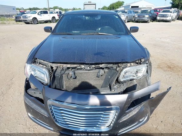 2013 CHRYSLER 300 MOTOWN