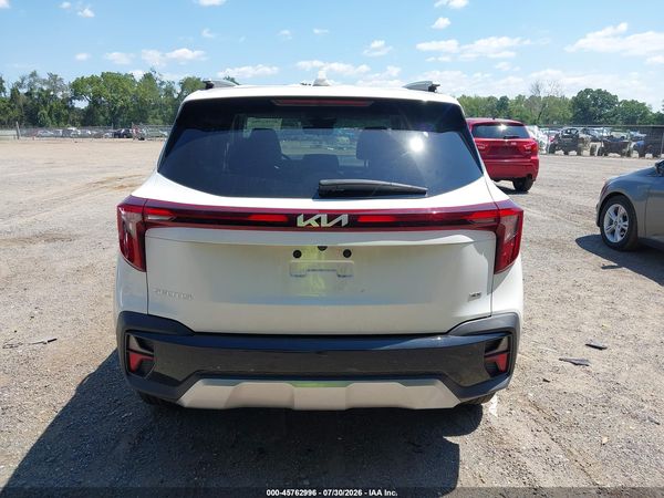 2025 KIA SELTOS EX