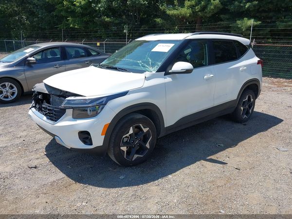 2025 KIA SELTOS EX