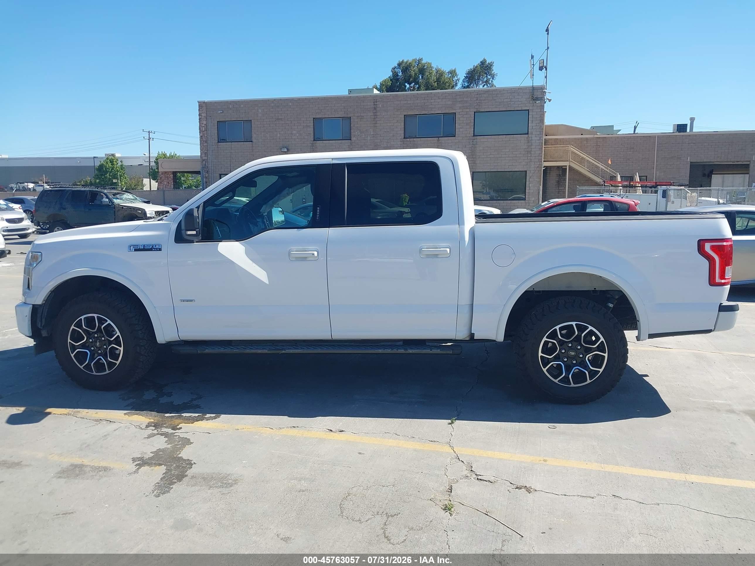 2017 FORD F-150 XLT