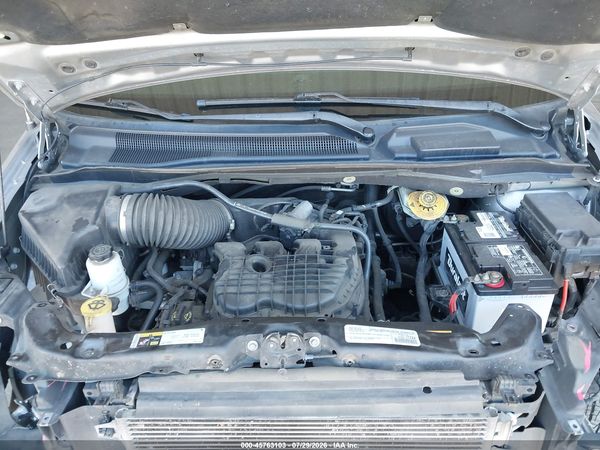 2015 DODGE GRAND CARAVAN R/T — I10