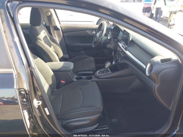 2020 KIA FORTE LXS