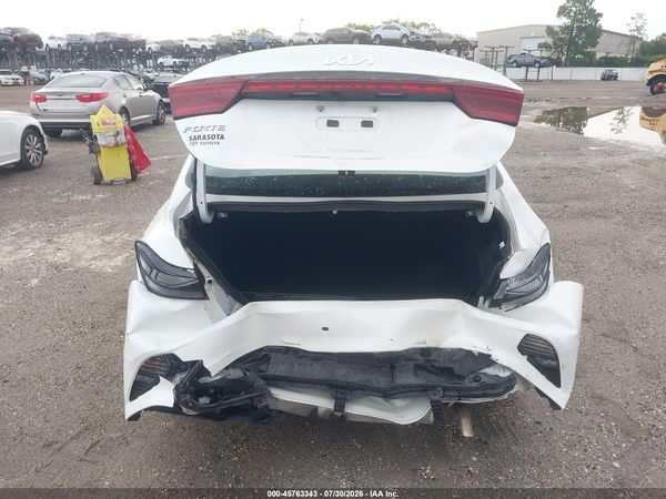 2023 KIA FORTE LXS