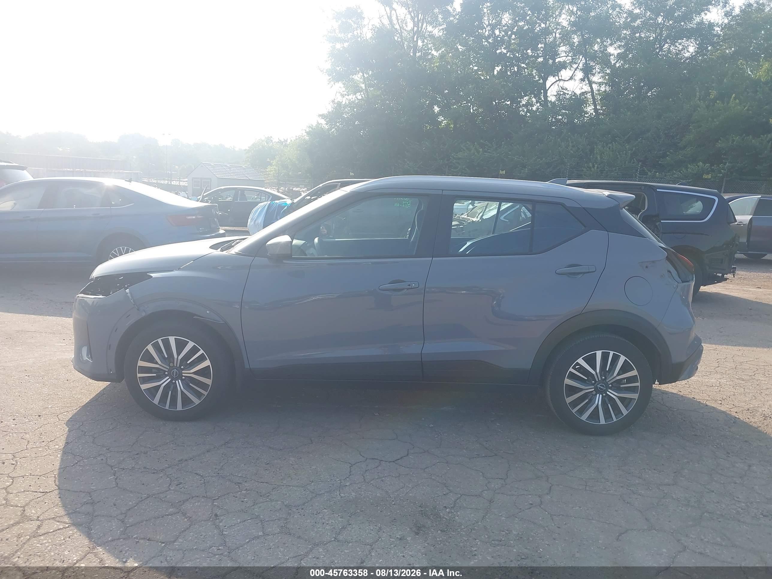 2023 NISSAN KICKS SV XTRONIC CVT