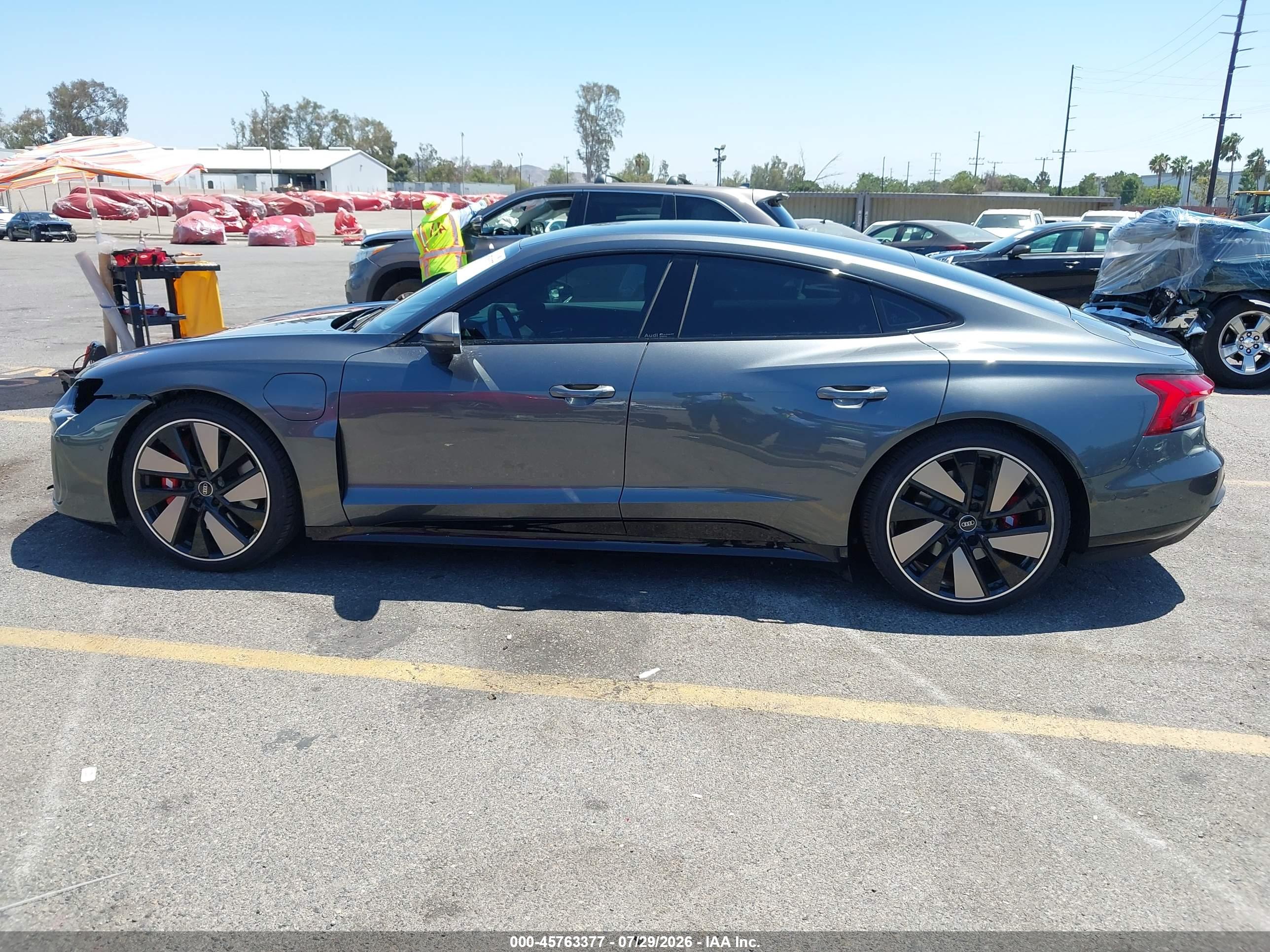 2025 AUDI S E-TRON GT PREMIUM PLUS