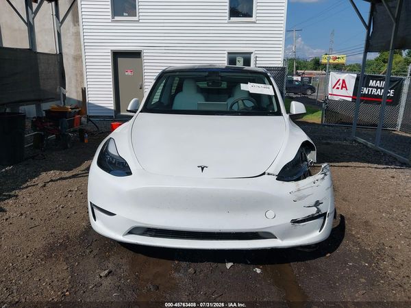 2025 TESLA MODEL Y — I115