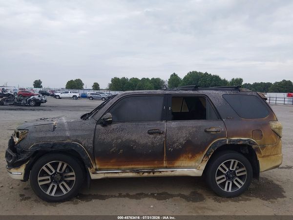 2023 TOYOTA 4RUNNER LIMITED