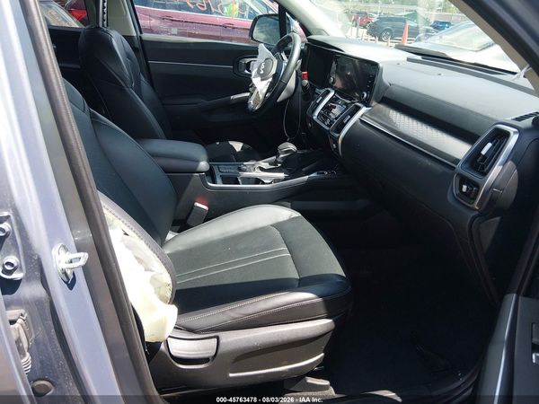 2023 KIA SORENTO S