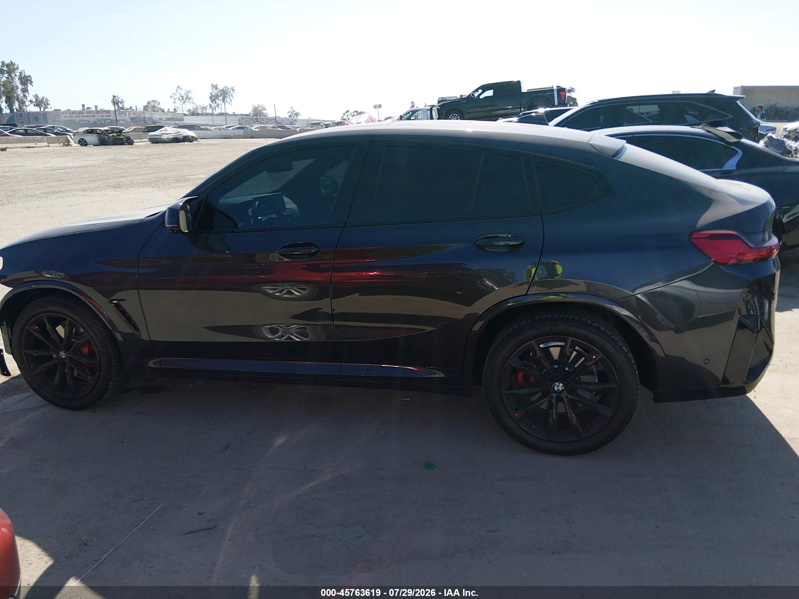 2025 BMW X4 M40I