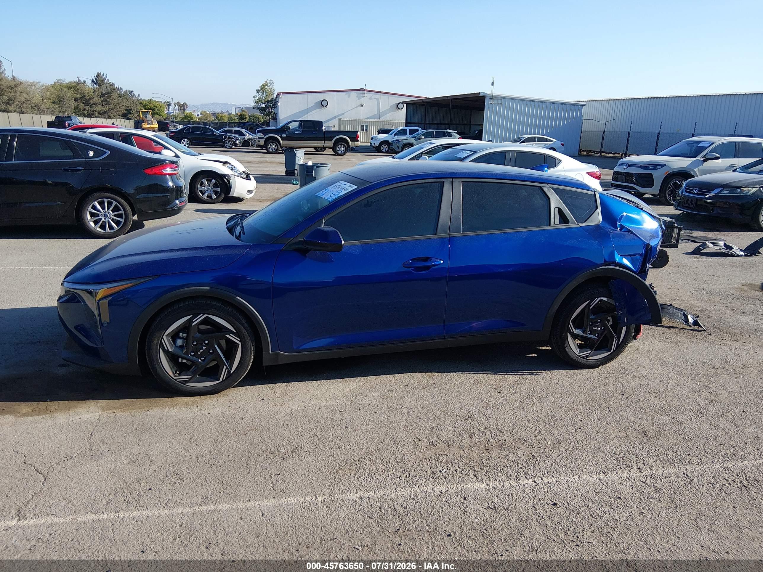 2025 KIA K4 EX