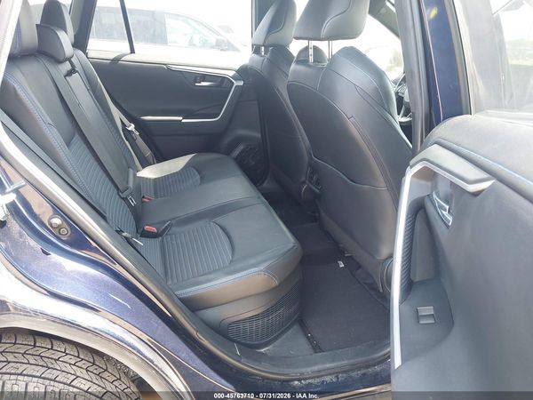 2019 TOYOTA RAV4 HYBRID XSE