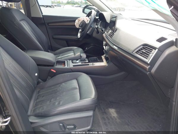 2022 AUDI Q5