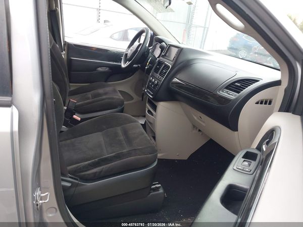 2017 DODGE GRAND CARAVAN SE — I5