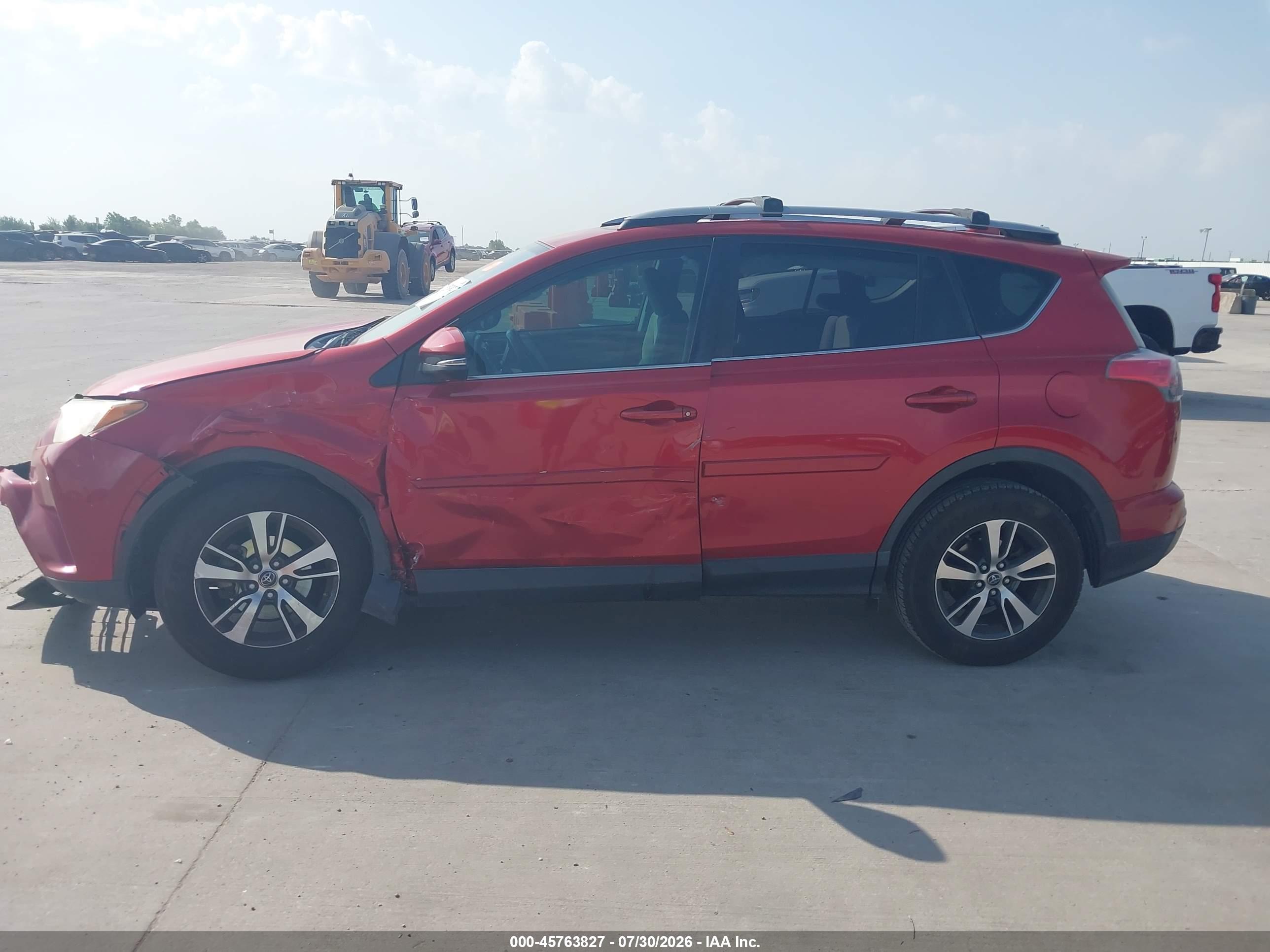 2017 TOYOTA RAV4 XLE