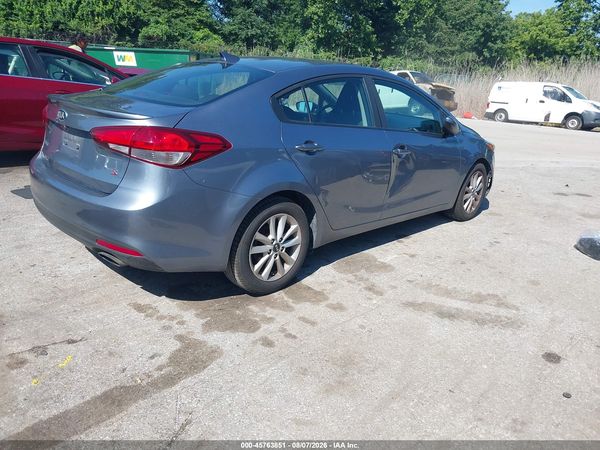 2017 KIA FORTE S