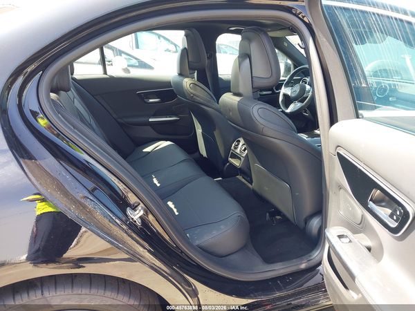 2026 MERCEDES-BENZ C 300 C300