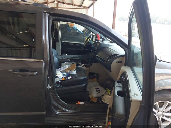 2019 DODGE GRAND CARAVAN SXT — I5