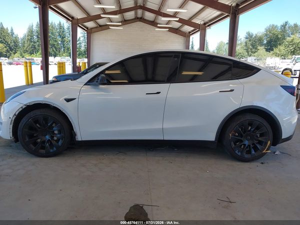 2020 TESLA MODEL Y