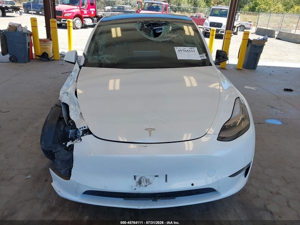 2020 TESLA MODEL Y