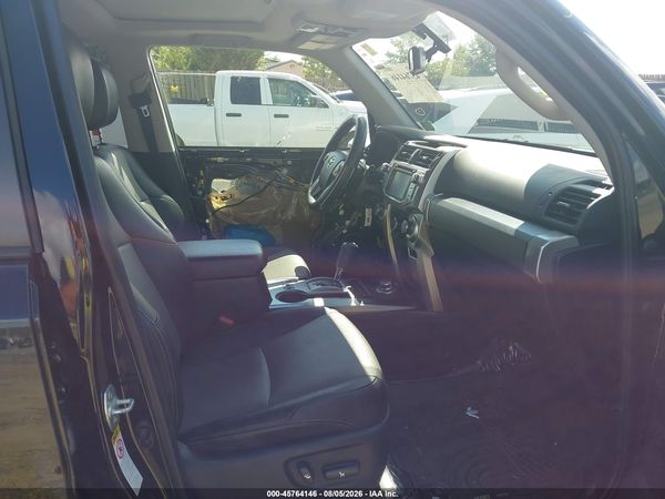 2016 TOYOTA 4RUNNER SR5 PREMIUM