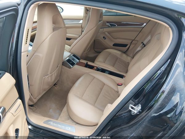 2011 PORSCHE PANAMERA 4S