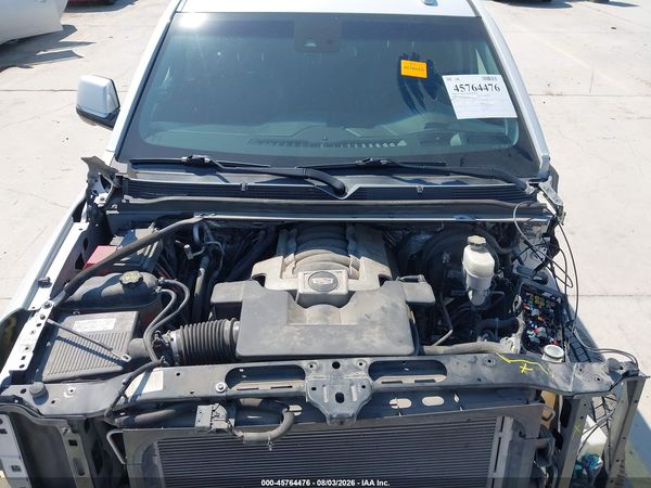 2018 CADILLAC ESCALADE ESV LUXURY