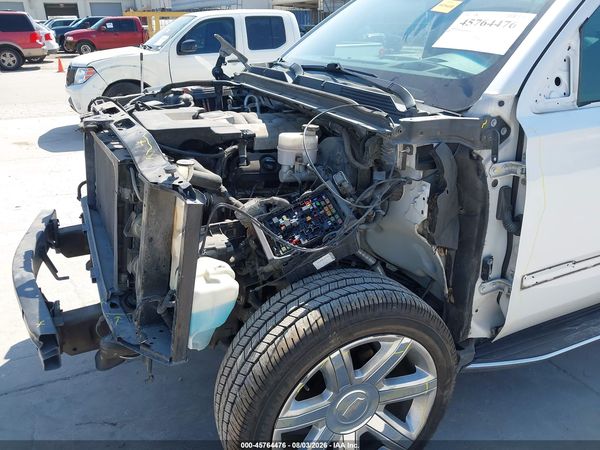 2018 CADILLAC ESCALADE ESV LUXURY
