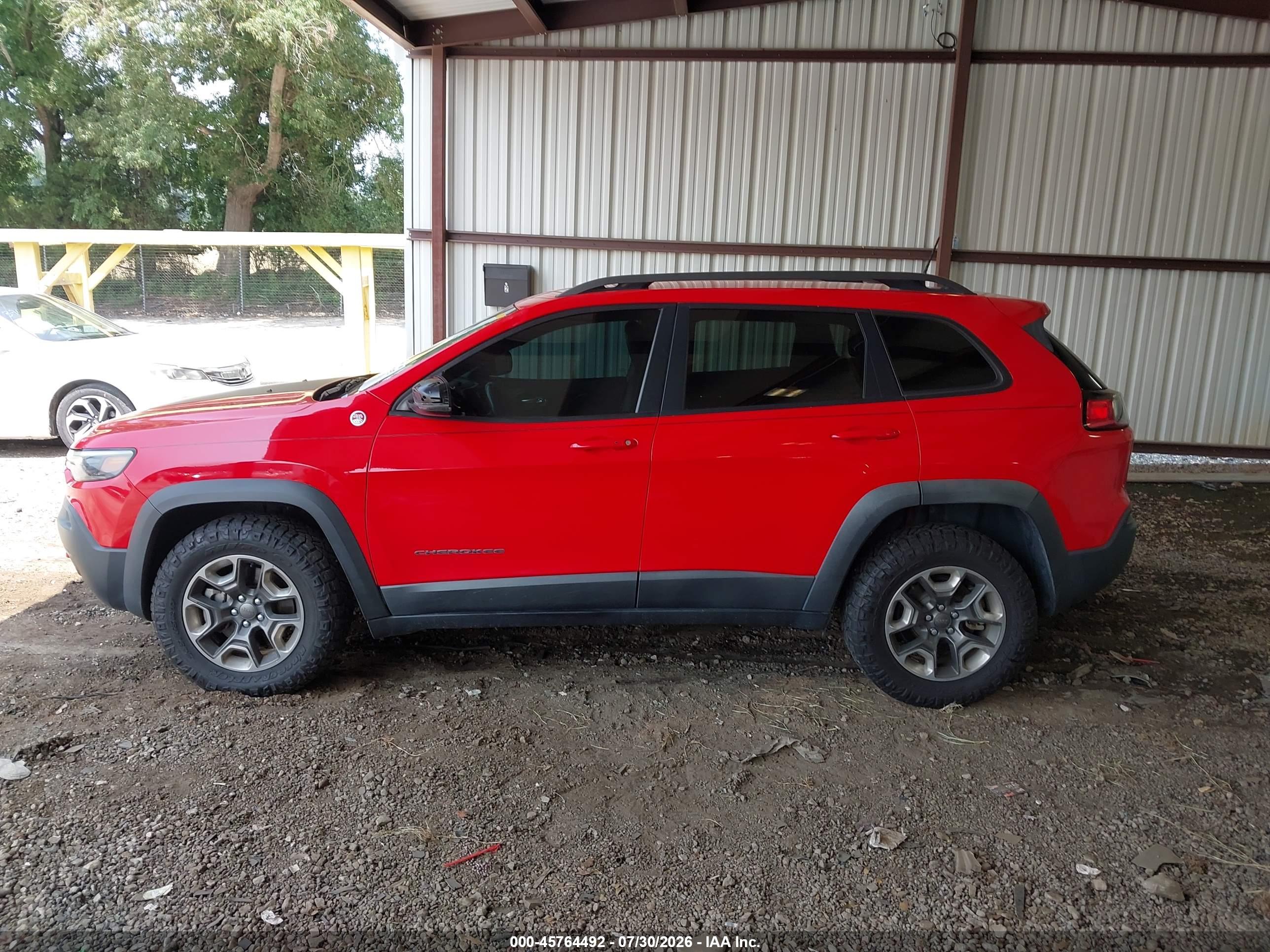 2019 JEEP CHEROKEE TRAILHAWK 4X4