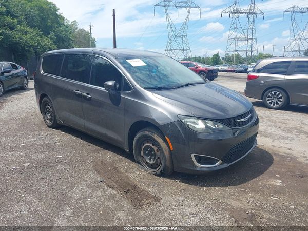 2018 CHRYSLER PACIFICA L — I1