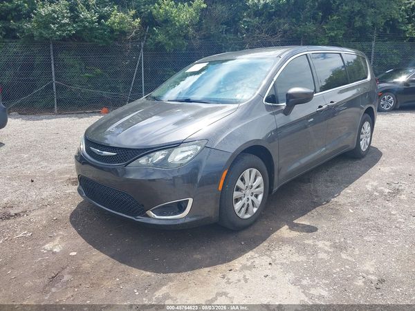 2018 CHRYSLER PACIFICA L — I2