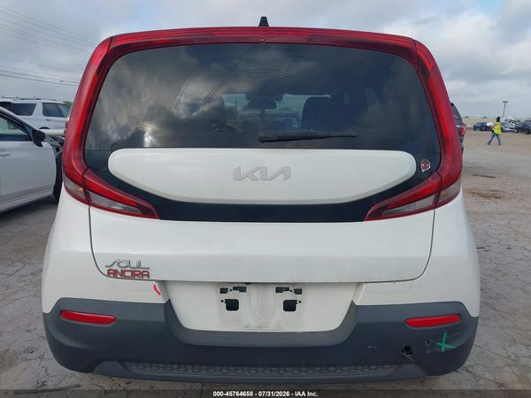 2022 KIA SOUL LX
