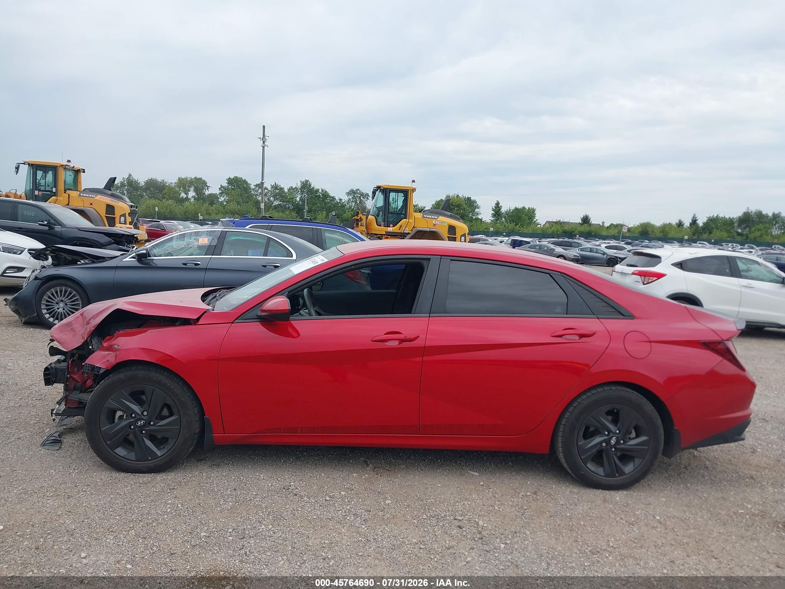 2022 HYUNDAI ELANTRA SEL