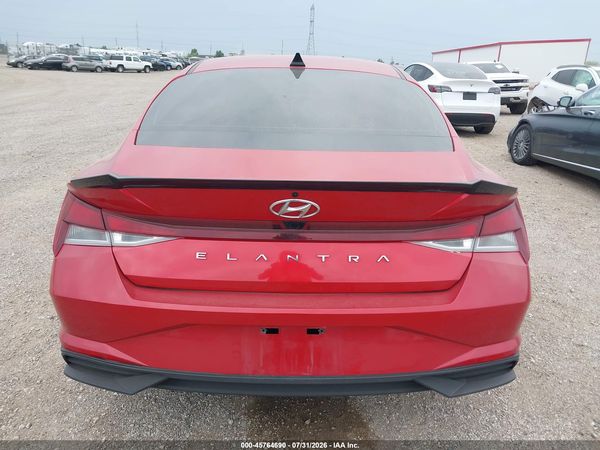 2022 HYUNDAI ELANTRA SEL
