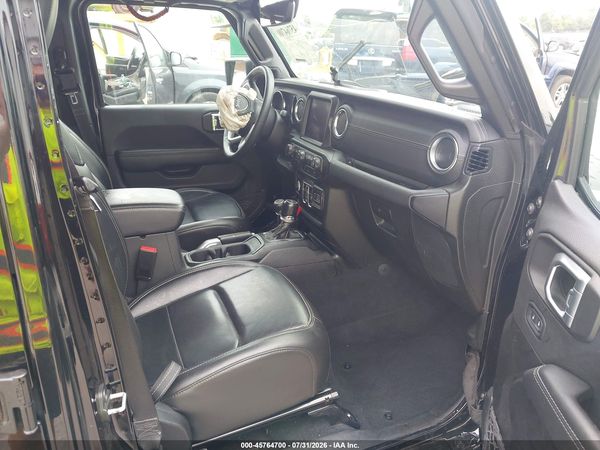 2022 JEEP WRANGLER UNLIMITED SAHARA 4X4
