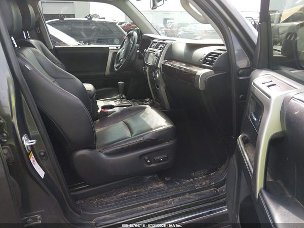 2017 TOYOTA 4RUNNER LIMITED
