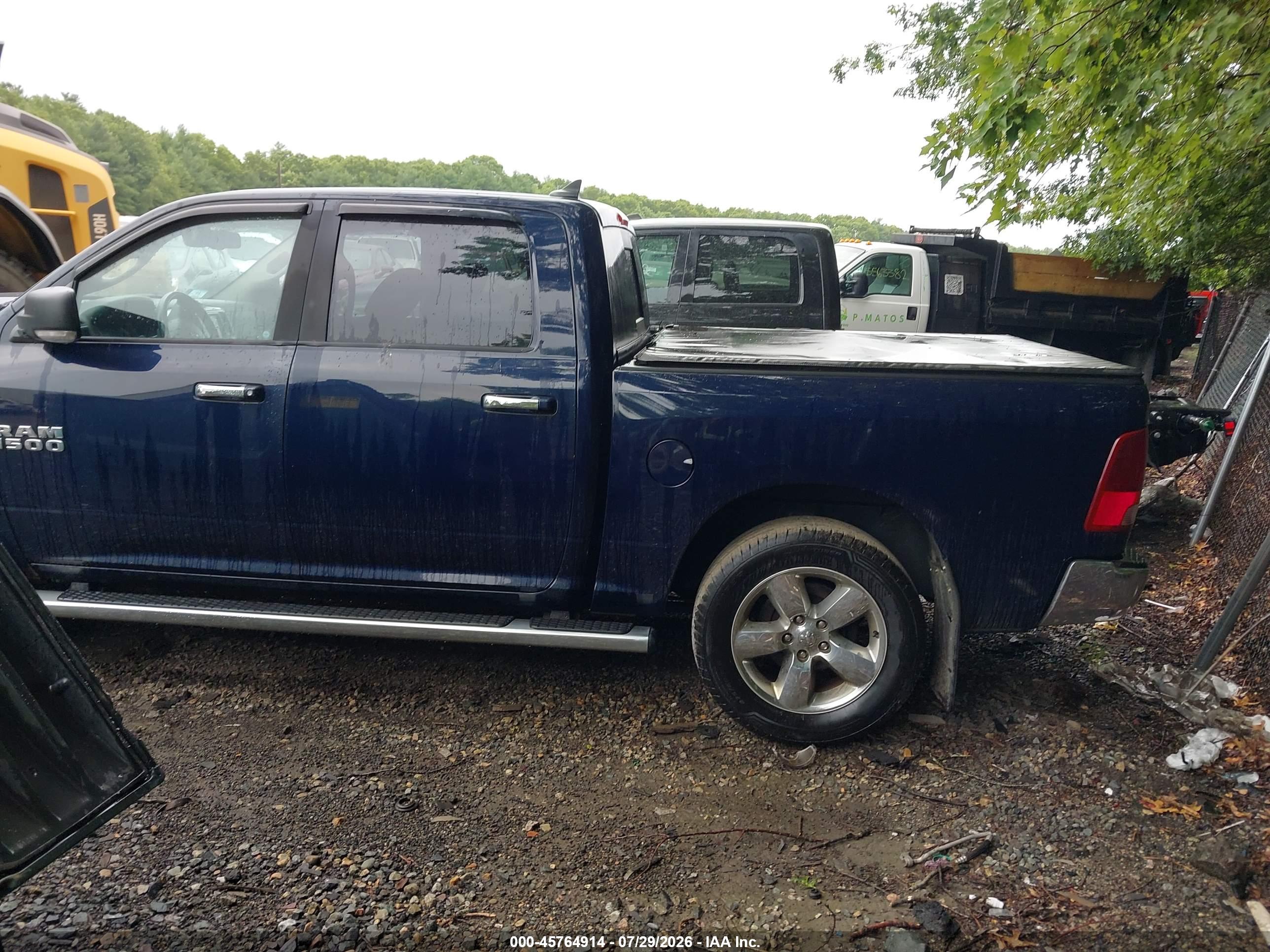 2016 RAM 1500 BIG HORN