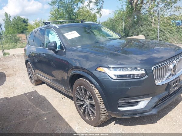 2021 VOLVO XC90