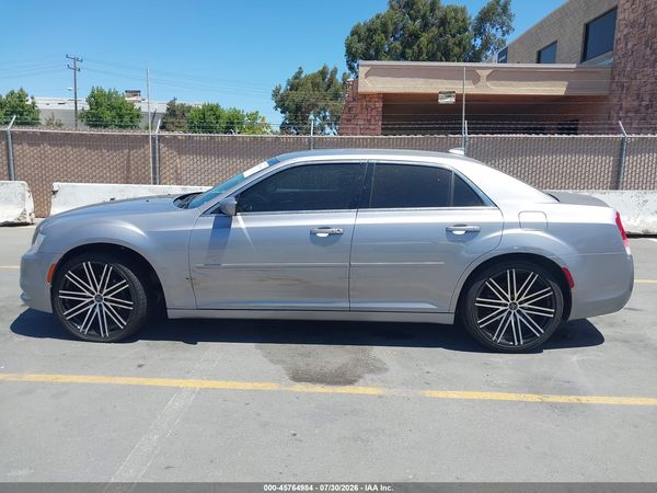 2015 CHRYSLER 300 LIMITED