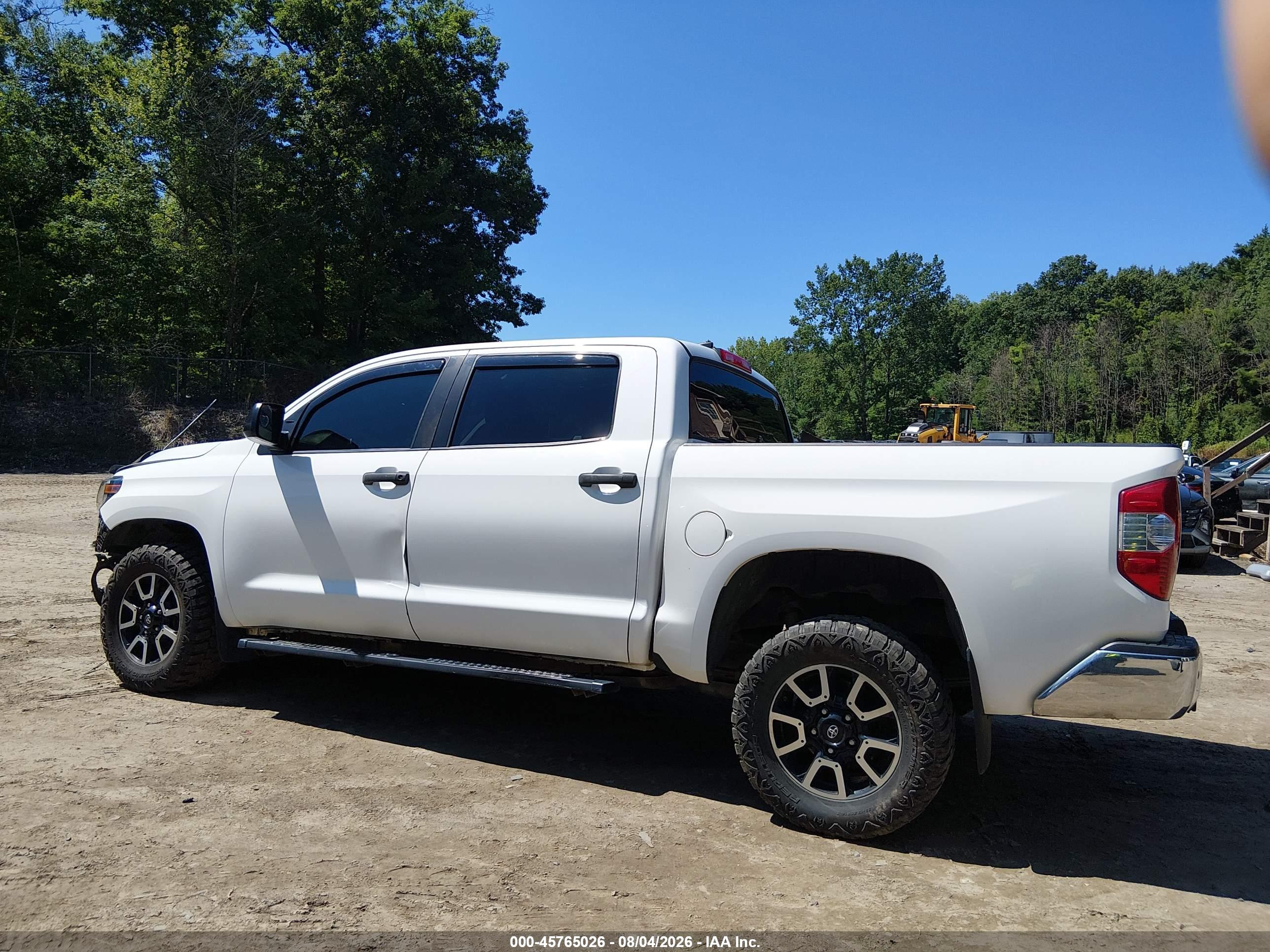 2020 TOYOTA TUNDRA SR5 Grade