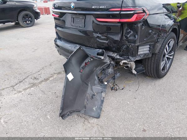2025 BMW X7 XDRIVE40I