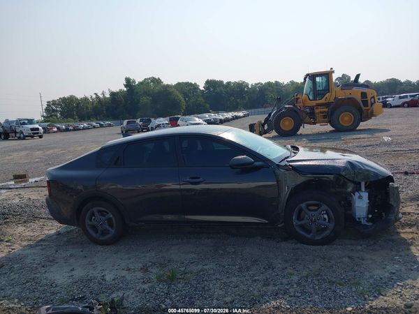 2026 KIA K4 LXS